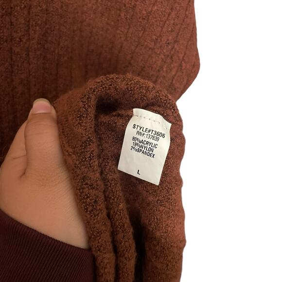 Dreamers Brown Knit V Neck Sweater Style T3606 Size Large - Picture 3 of 4